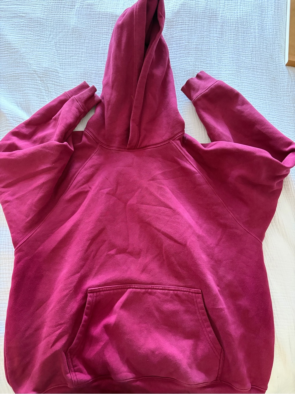 Aritzia megafit Hoodie juicy rose Pullover Sweatshirt